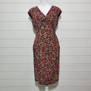 Ralph Lauren Brown Size 6
Spotted Multicolor Knee Length Short Sleeve Dress